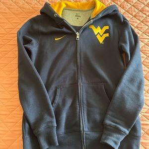West Virginia Mountaineers Women’s Nike WVU zip front hoodie.